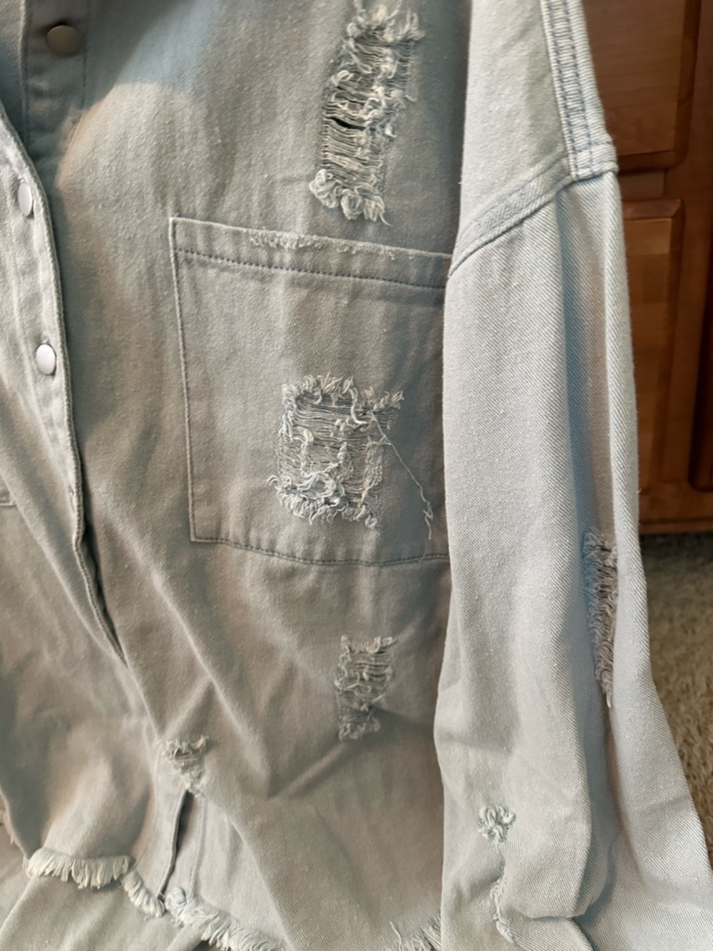 POL TWILL DISTRESSED SHACKET (Lt. wash) - Picture 4 of 5
